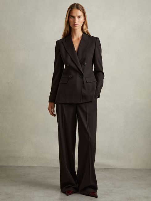 Custom Tailored Women Suits In Ho Chi Minh City | Maydo Saigon Tailor