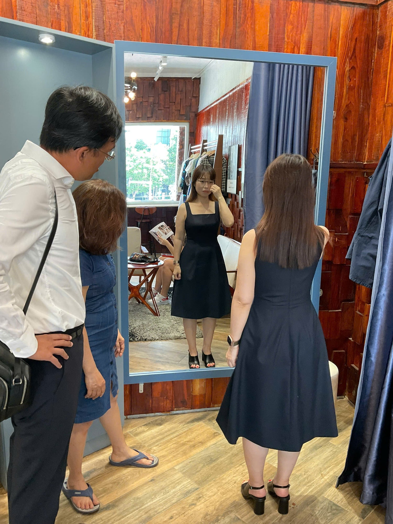 tailor dress fitting for mrs from taiwan