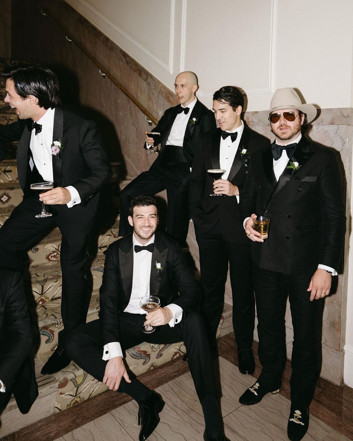 tailor groommen suit black color